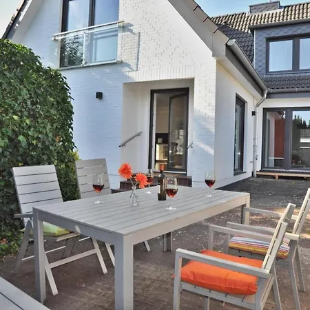 Holiday home Kapitaen Clausen Heikendorf